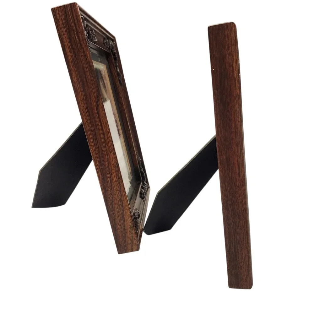 Vintage Intercraft Photo Frames Set of 2 5x7‎ Brown Ornate Carved Wood Grain